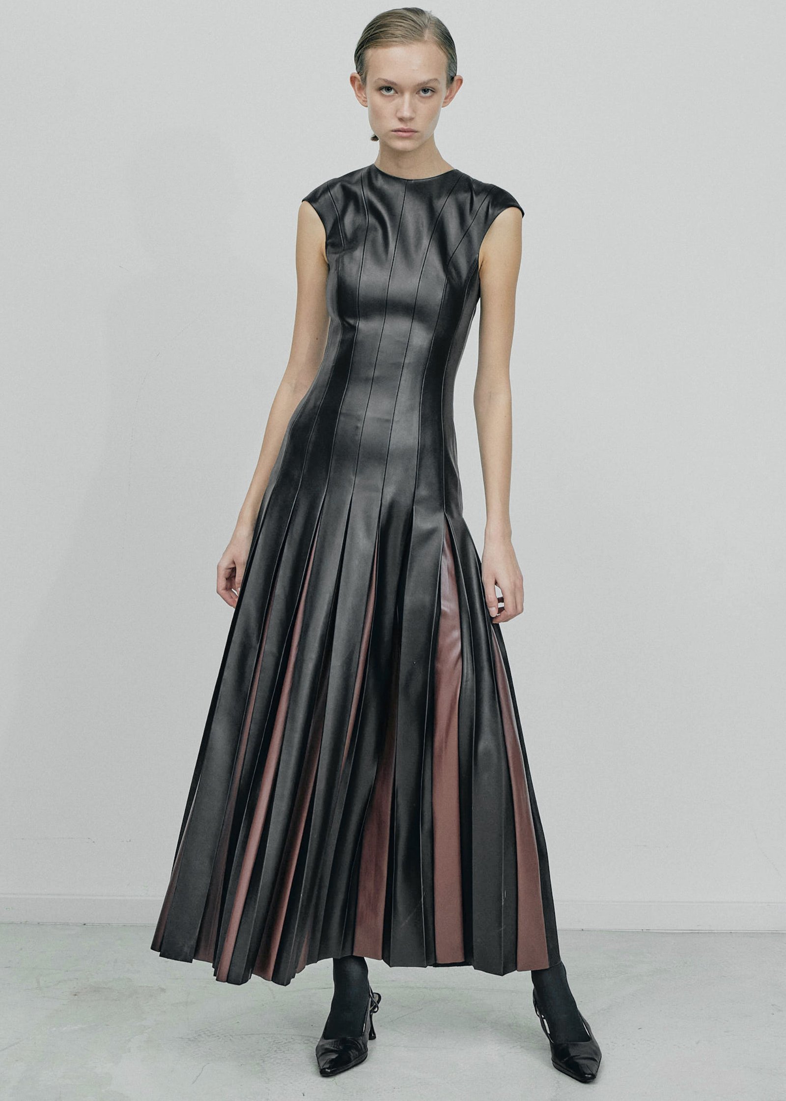 Dress- Black/Brown